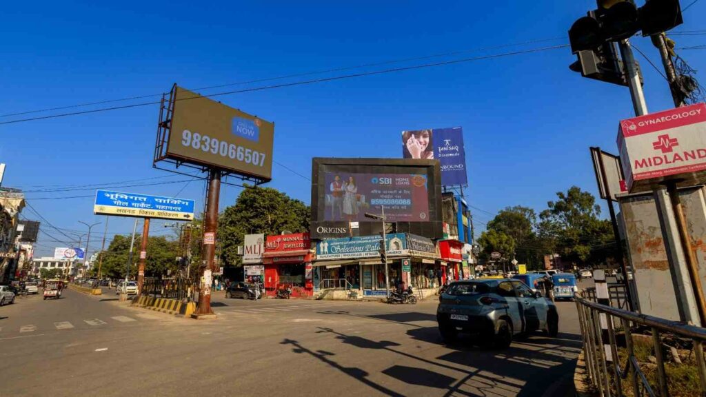 Gol Market Lucknow